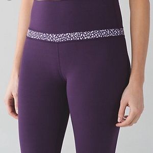LULULEMON ALIGN DEEP ZINFANDEL 25’